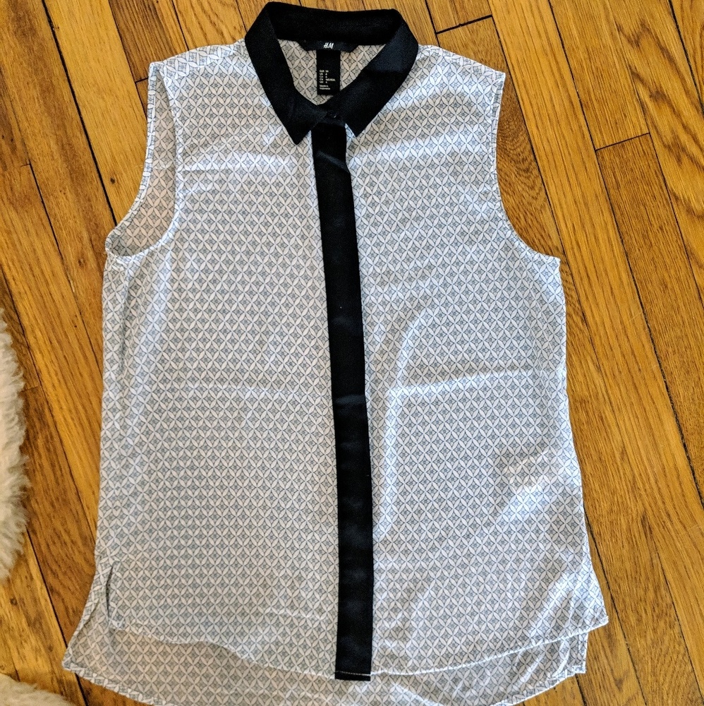 Sleeveless dress tank